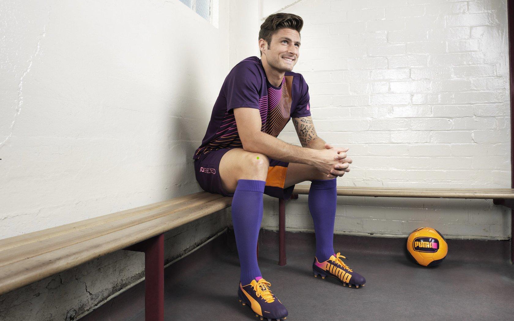 竞彩网：英雄联盟北美夏季赛决战首度登陆多伦多 电竞盛事点燃加拿大激情